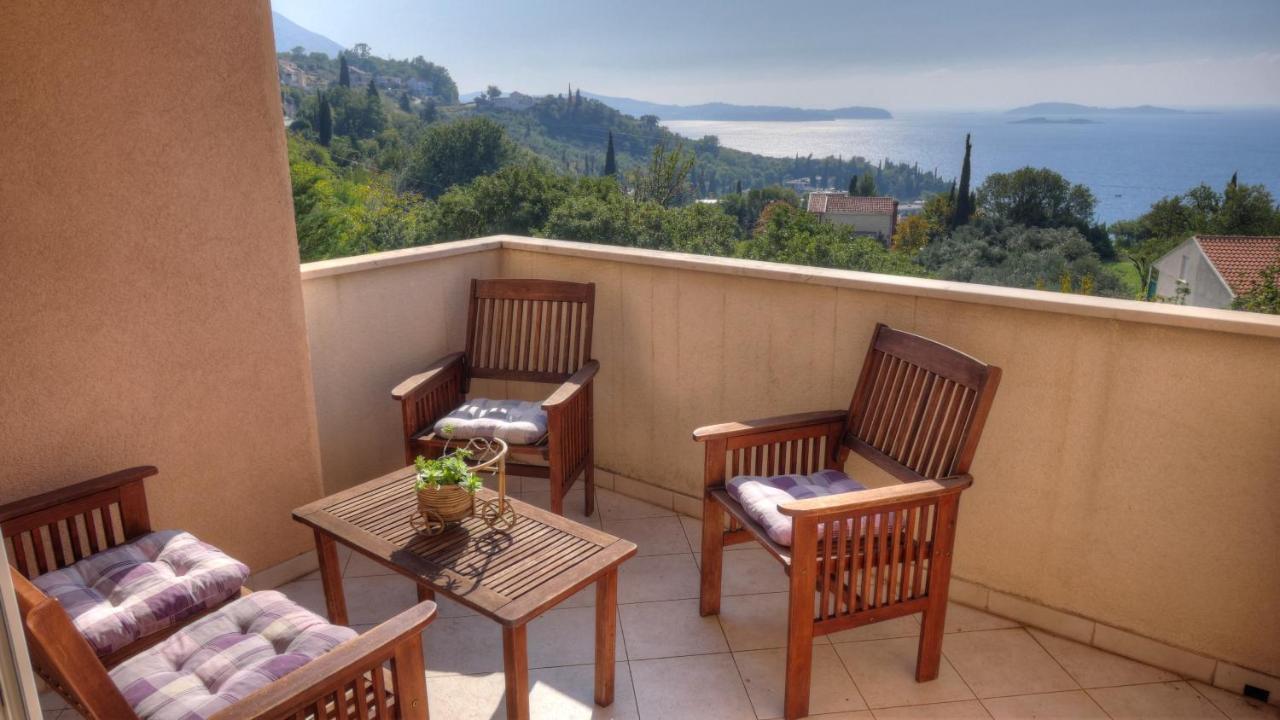 Apartment Villa Molina 米利尼 外观 照片