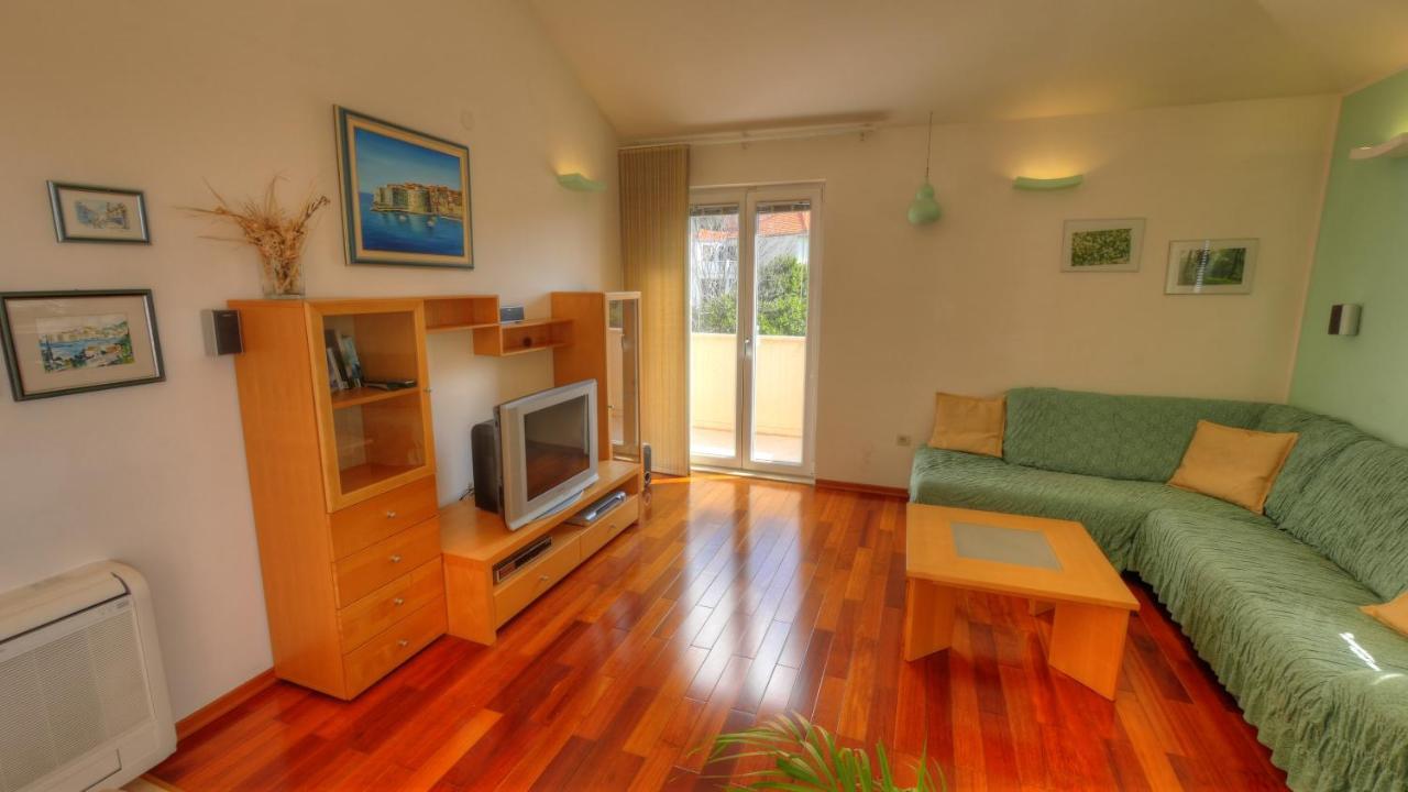 Apartment Villa Molina 米利尼 外观 照片